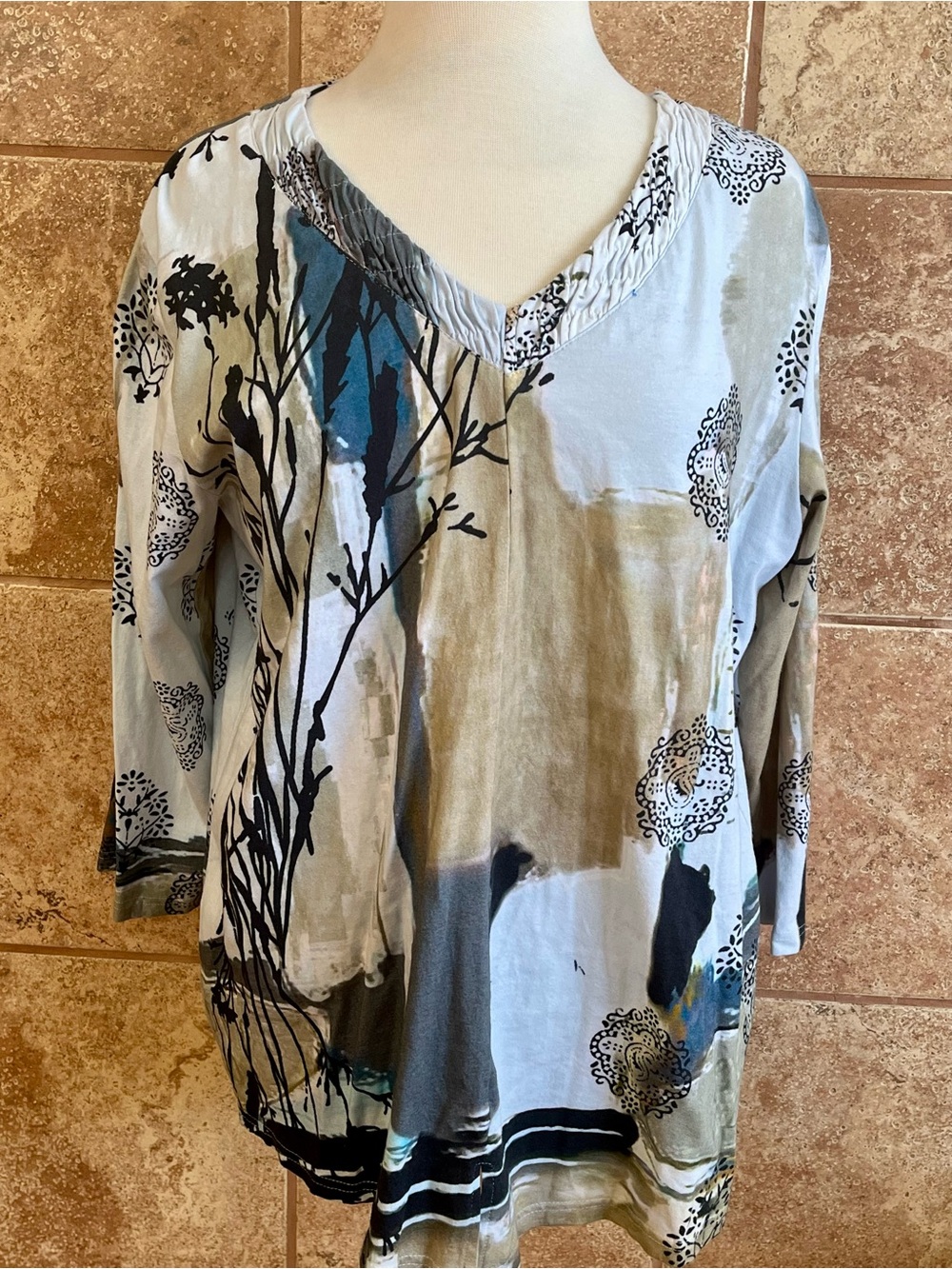Parsley & Sage Light Blue and Taupe Women's Top Size XL